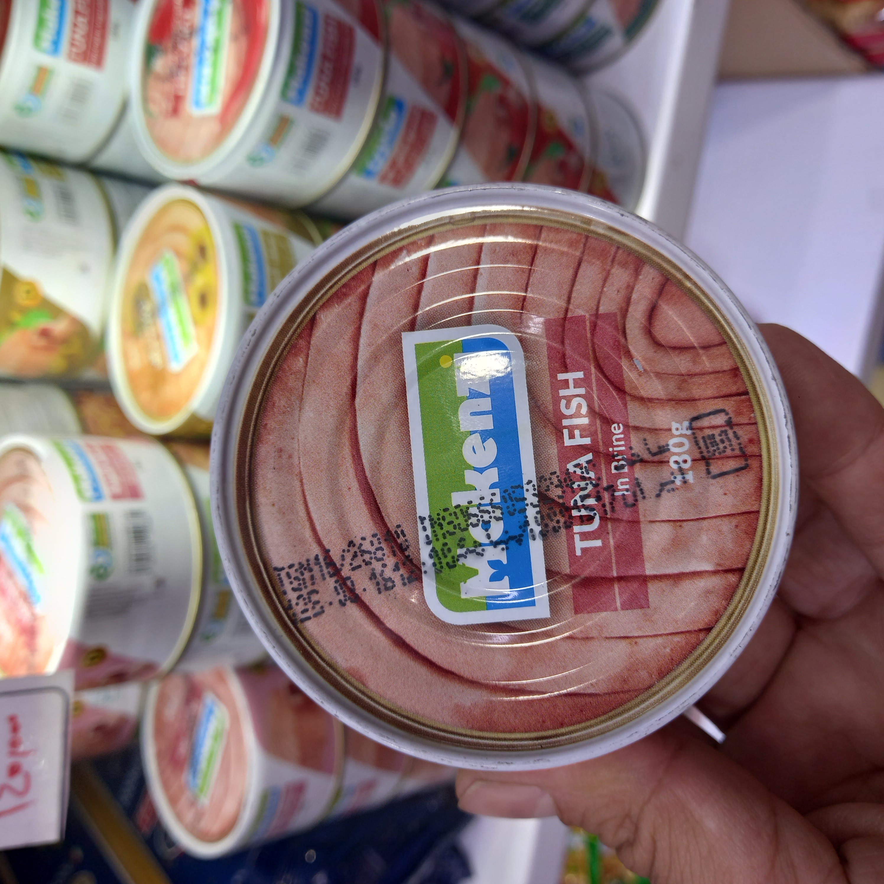 کنسرو ماهی تن در آب نمک ۱۸۰ گرمی مکنزی